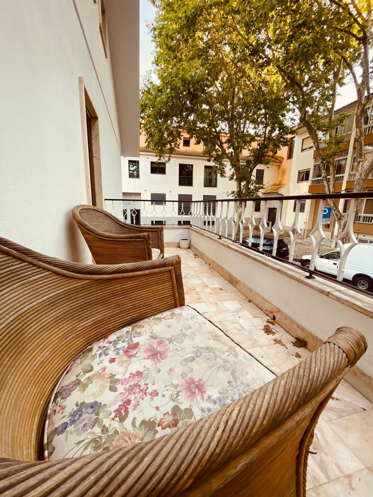 Lisbon Soul Surf Camp Hostel Cascais Buitenkant foto