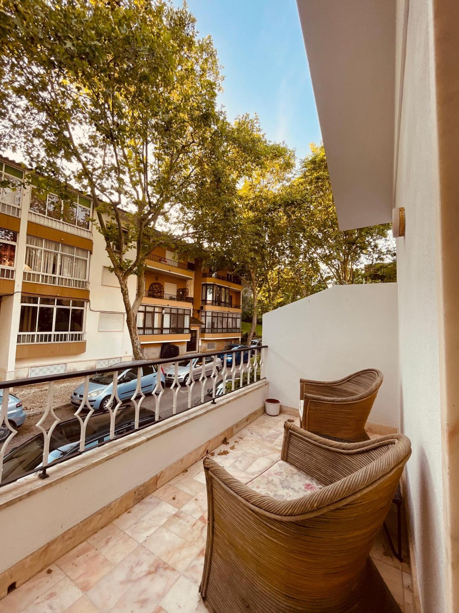 Lisbon Soul Surf Camp Hostel Cascais Buitenkant foto